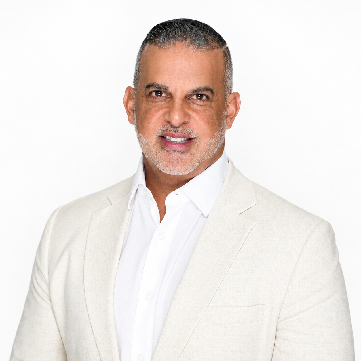 Daniel Eguiguren Loan officer